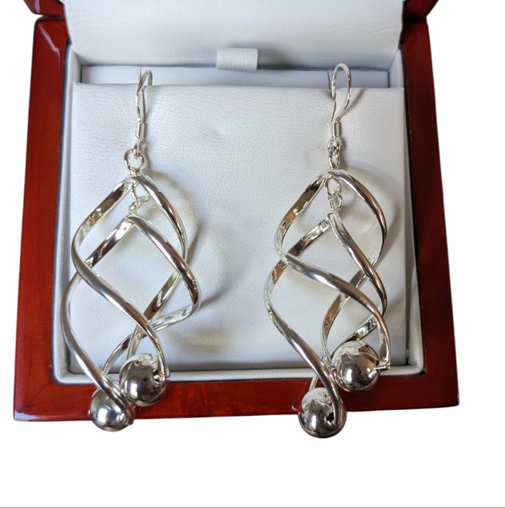 Elegant Sterling Silver Twisted Earrings